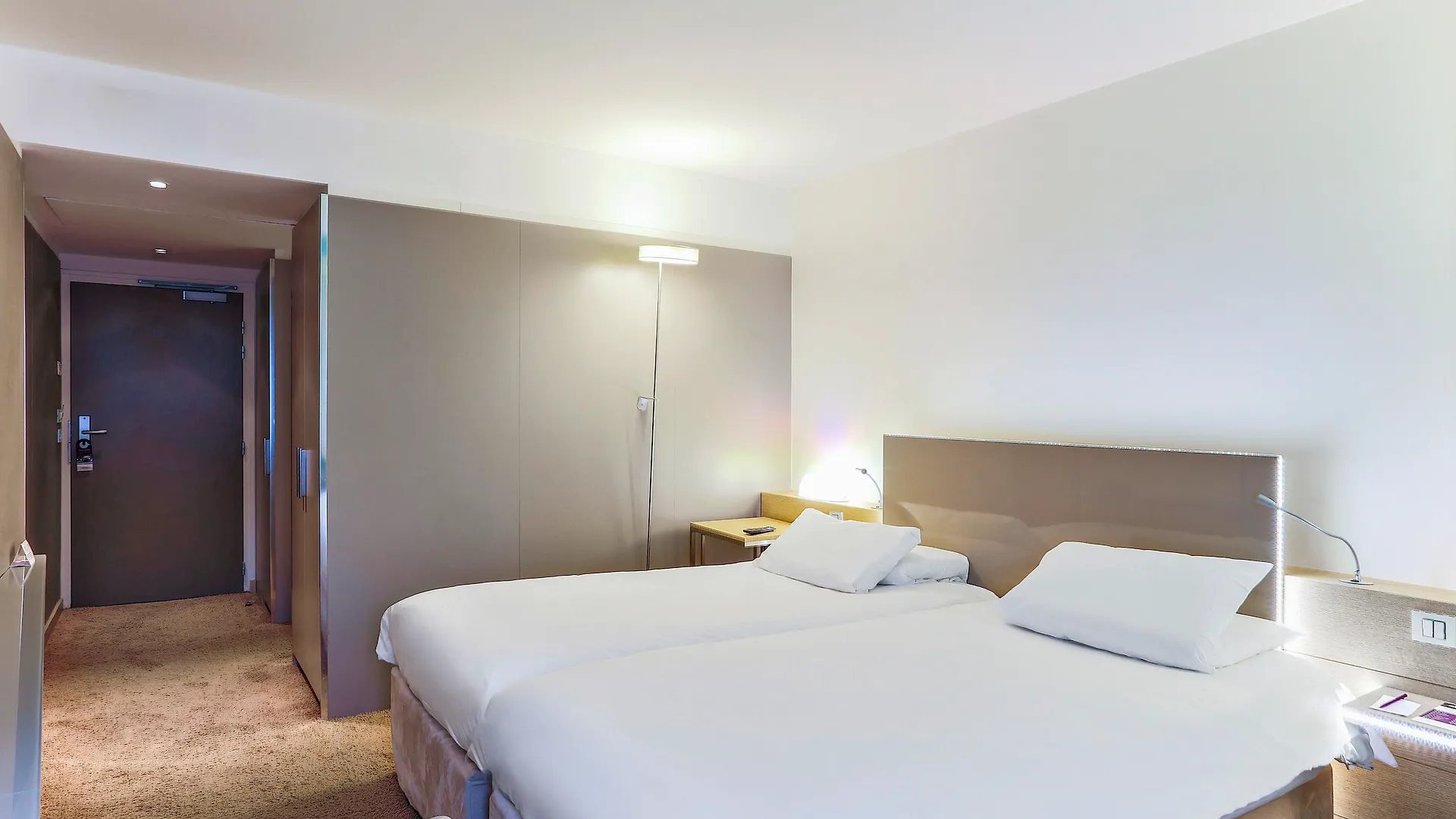 Hotel Mercure Paris Vaugirard Porte De Versailles