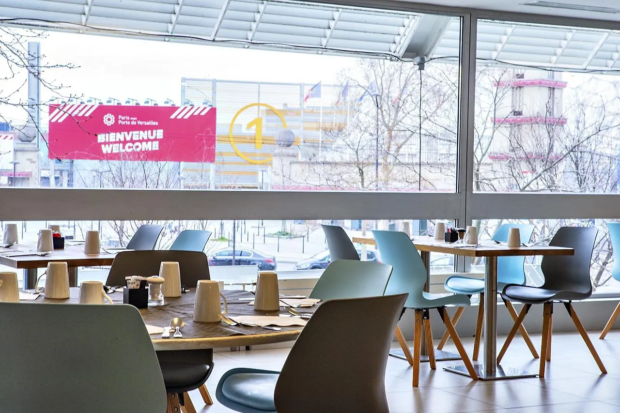 Mercure Paris Vaugirard Porte De Versailles 4*,