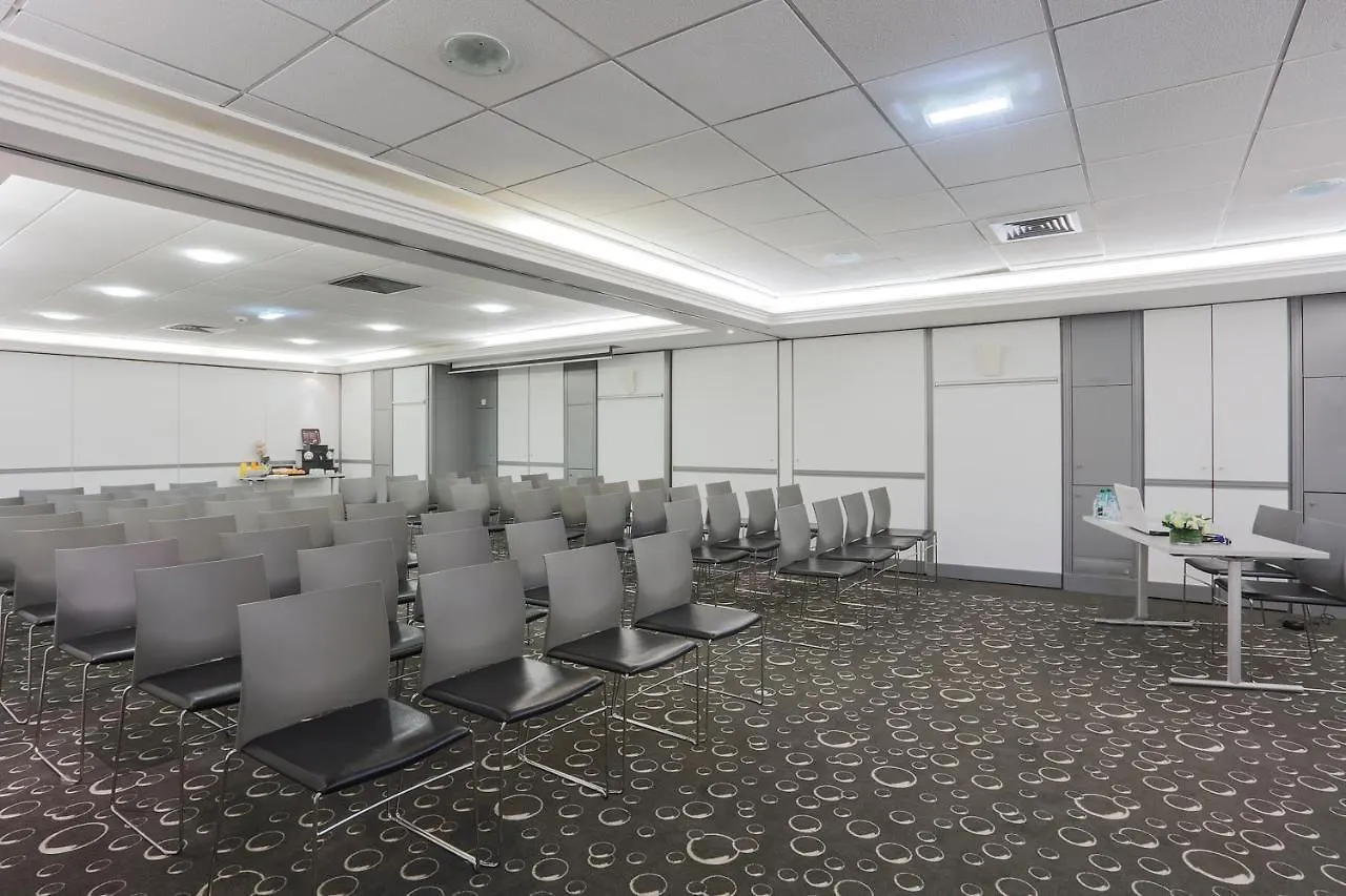 Mercure Paris Vaugirard Porte De Versailles France