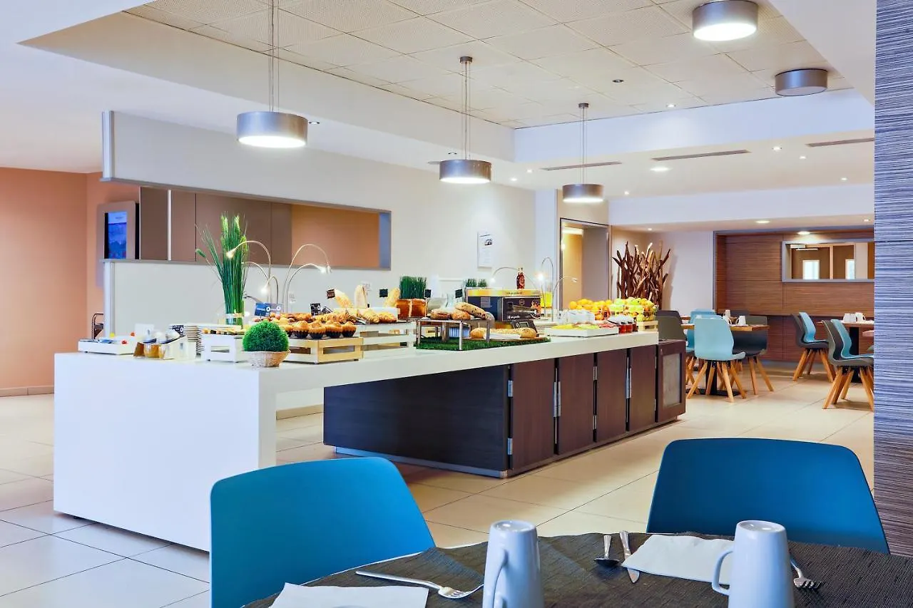 Mercure Paris Vaugirard Porte De Versailles 4*,  France