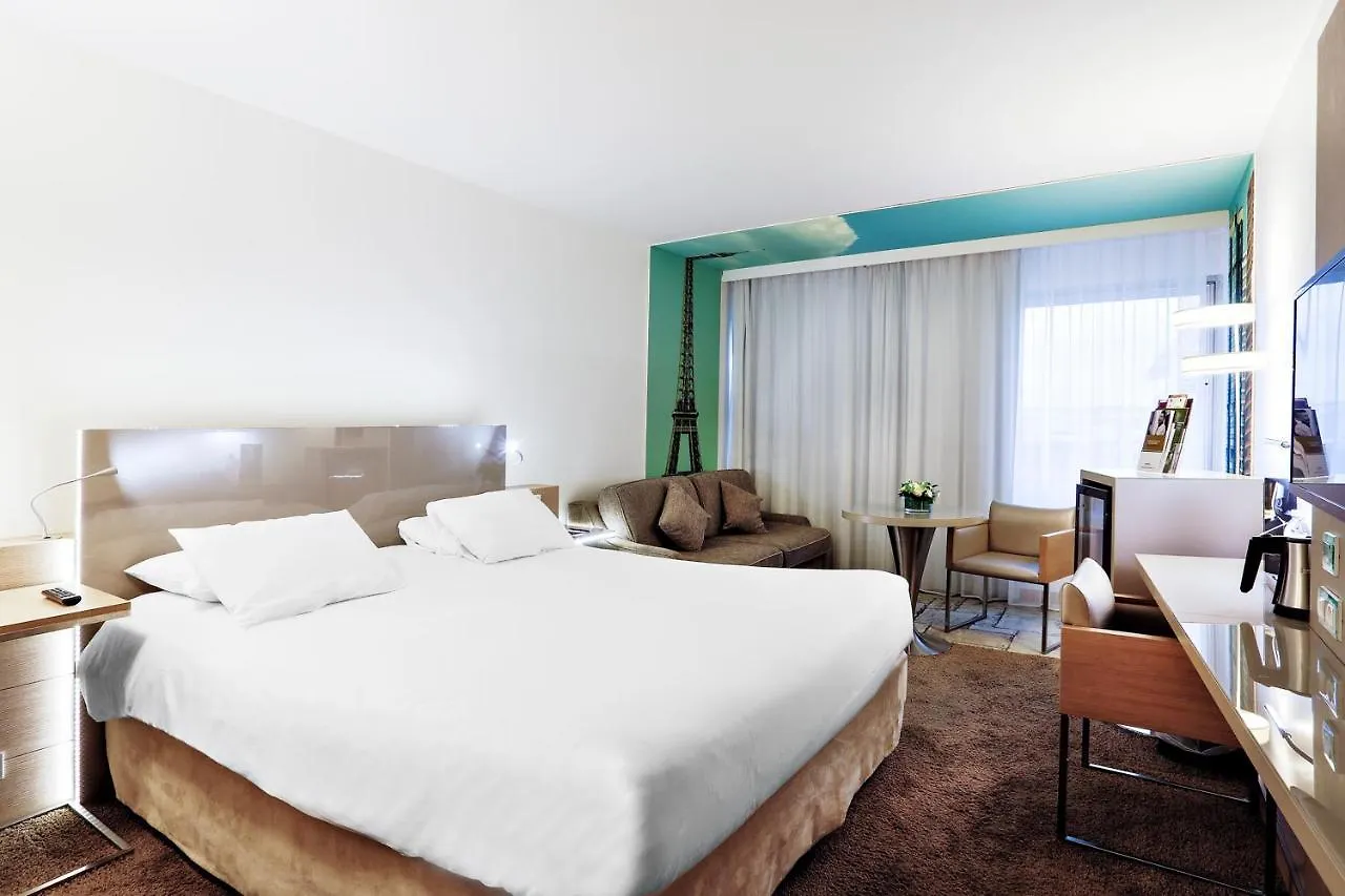 Mercure Paris Vaugirard Porte De Versailles 4*,  France